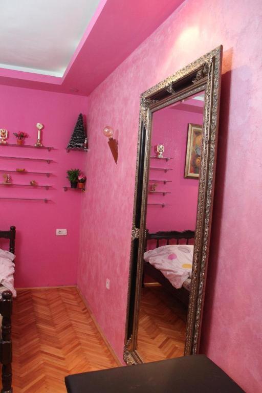 Grand Park Rooms Podgorica Buitenkant foto
